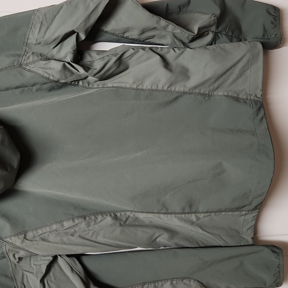 Columbia Hooded Full zip Women's M light weight jacket - Picture 7 of 14